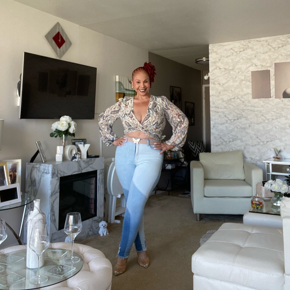 Meet your Posher, Renee